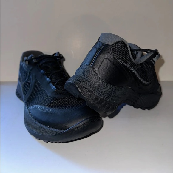 Nike React SFB Carbon Low Elite - Men’s Size 12 - Picture 2 of 3